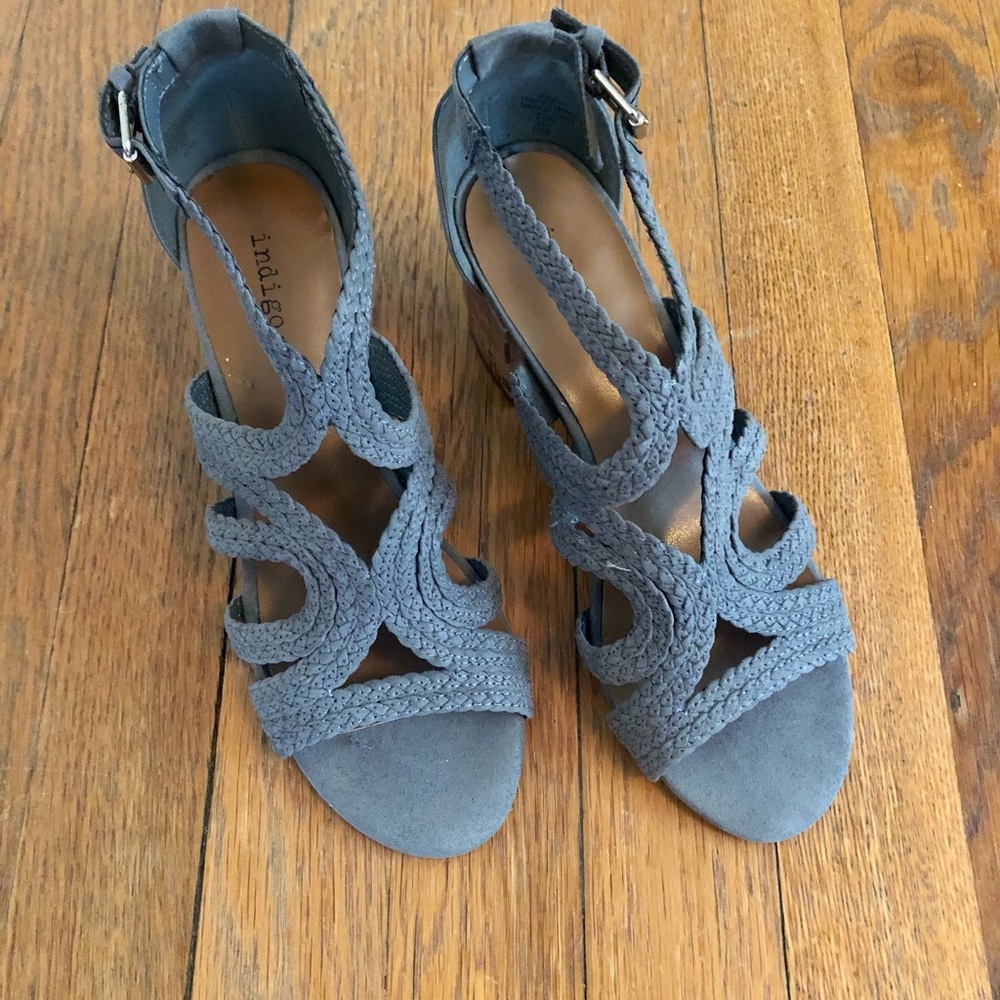 Indigo Rd. Gray Blue Cork Block Heel Sandal Sz 6.5